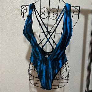 Super LowCut, Sexy Black & Blue One Piece Suit SZ SM